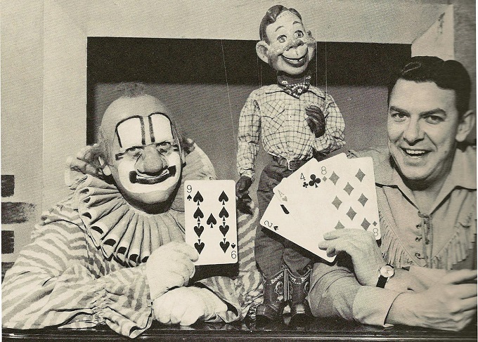 Howdy Doody plus clown