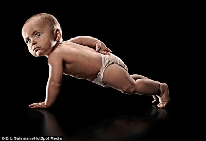 baby-one-armed-push-up
