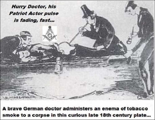 patriot-actor-mason-blowing-smoke-up-ass-500